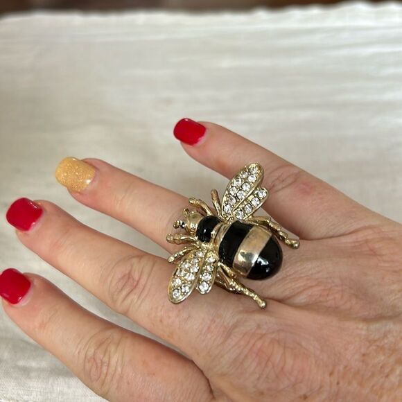 Bee stretch ring - Picture 1 of 5